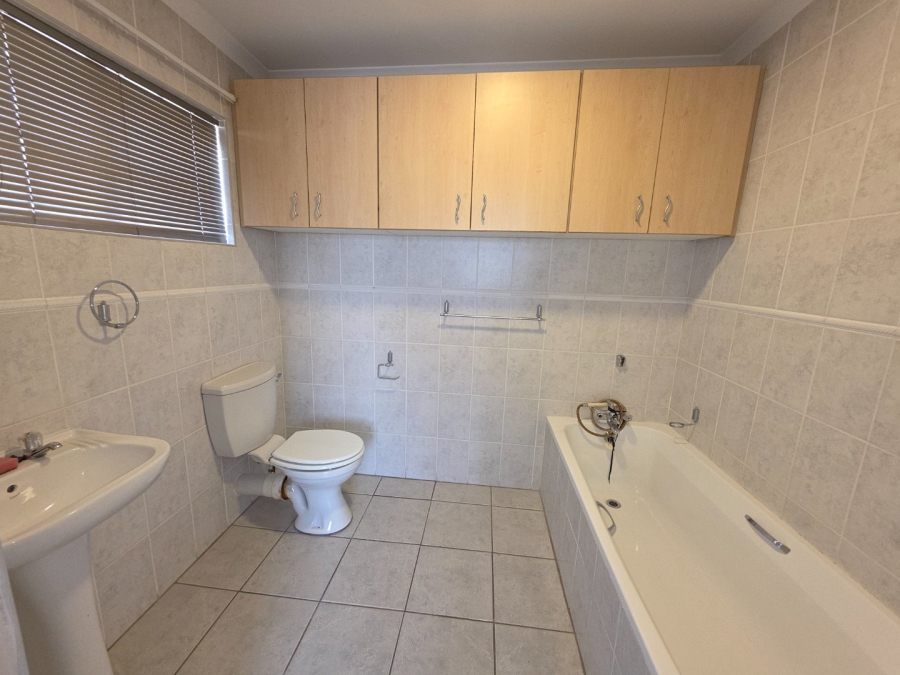 To Let 2 Bedroom Property for Rent in Doringkruin North West